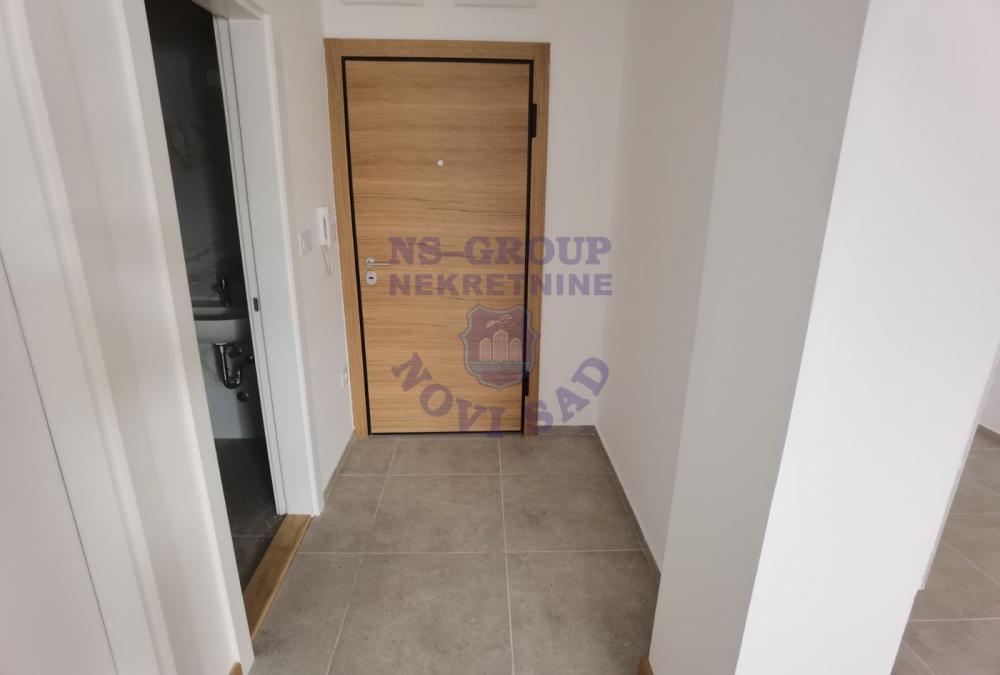 Slika 5 - Dvosoban, 41m2, Telep Novi Sad, sa terasom, ima lift