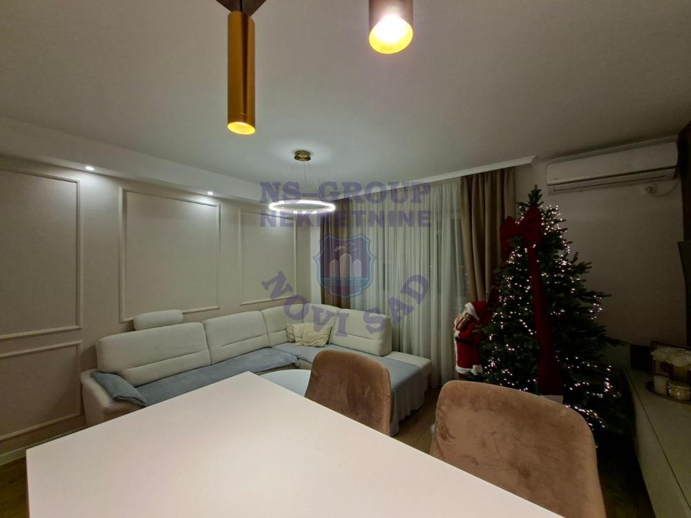 Slika 1 - Dvoiposoban 53m2 Železnička stanica - 560342