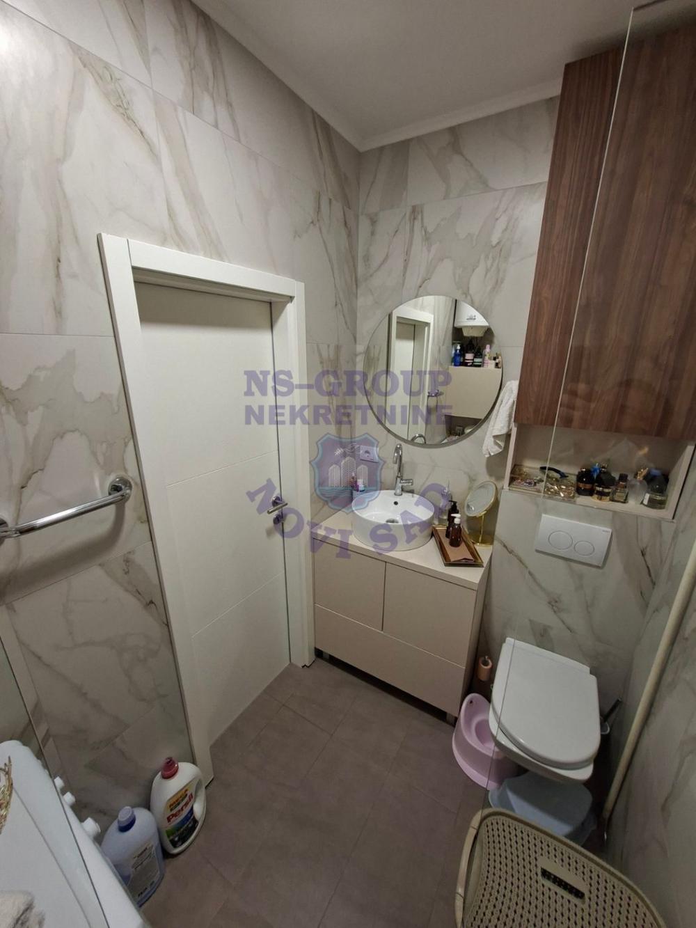 Slika 10 - Dvoiposoban 53m2 Železnička stanica - 560342