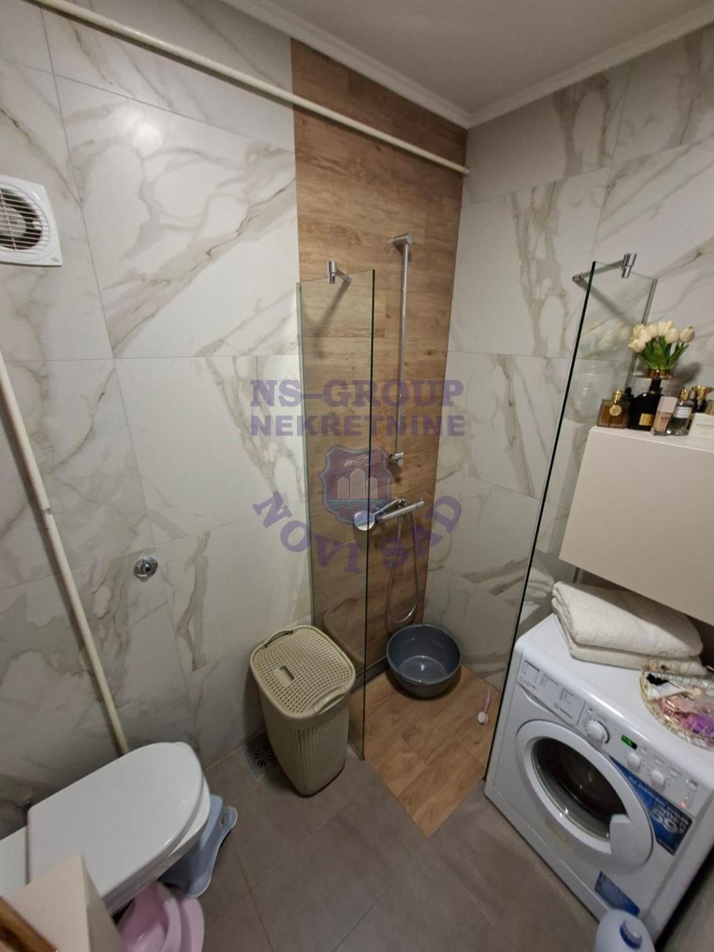 Slika 11 - Dvoiposoban 53m2 Železnička stanica - 560342