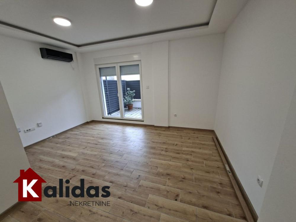 Slika 1 - Stan,NOVI SAD,TELEP,kv: 23, € 66840, ID: 1008383