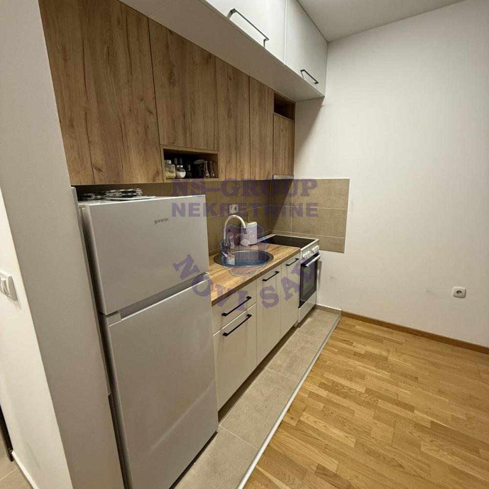 Slika 8 - Jednosoban, 29m2, Telep Novi Sad, ima lift