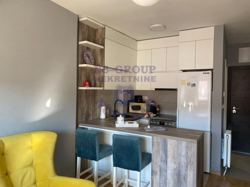 Slika 2 - FANTASTICAN dvosoban stan na Novoj Detelinari