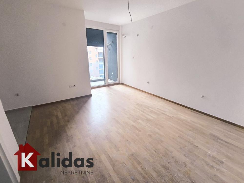 Slika 1 - Stan,NOVI SAD,TELEP,kv: 30, € 92700, ID: 1008391