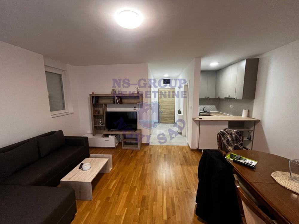 Slika 3 - Š:560405 Dvosoban na Adicama!