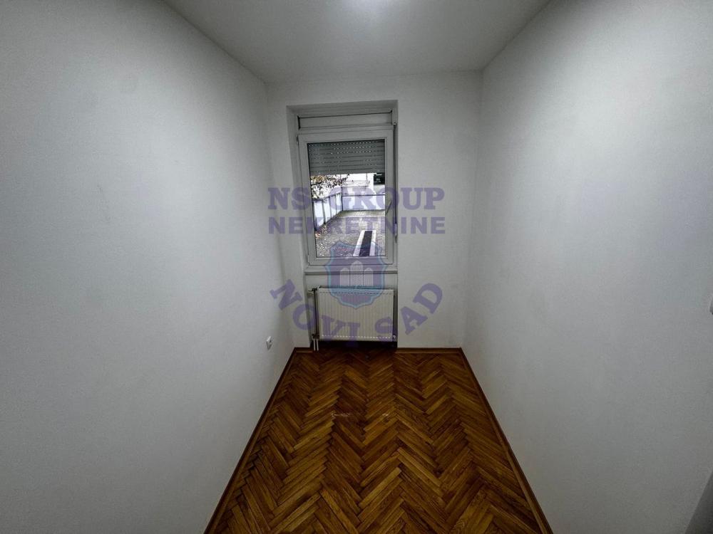 Slika 7 - 560284-GRBAVICA-JEDNOIPOSOBAN-KOMPLET RENOVIRAN