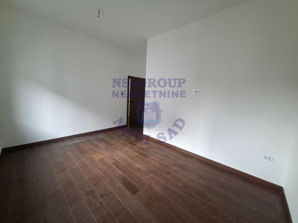 Slika 4 - 560280-POPOVICA-EXTRA STAN