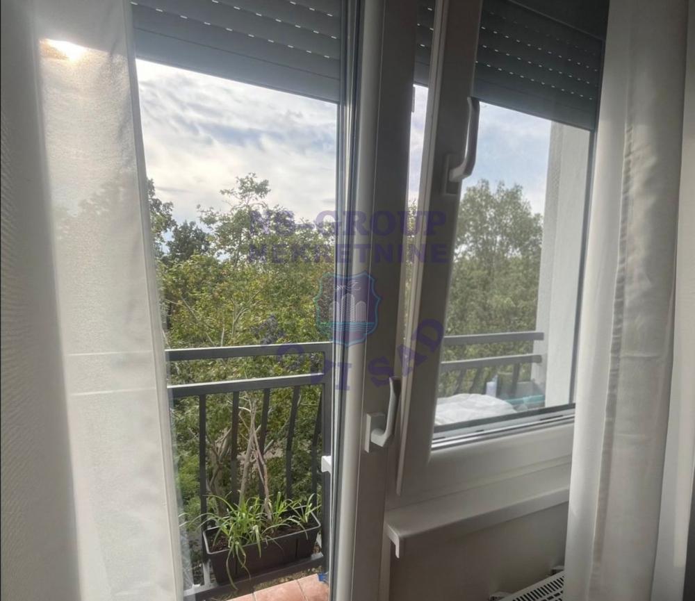 Slika 6 - 560417-Jednoiposoban stan na Satelitu!