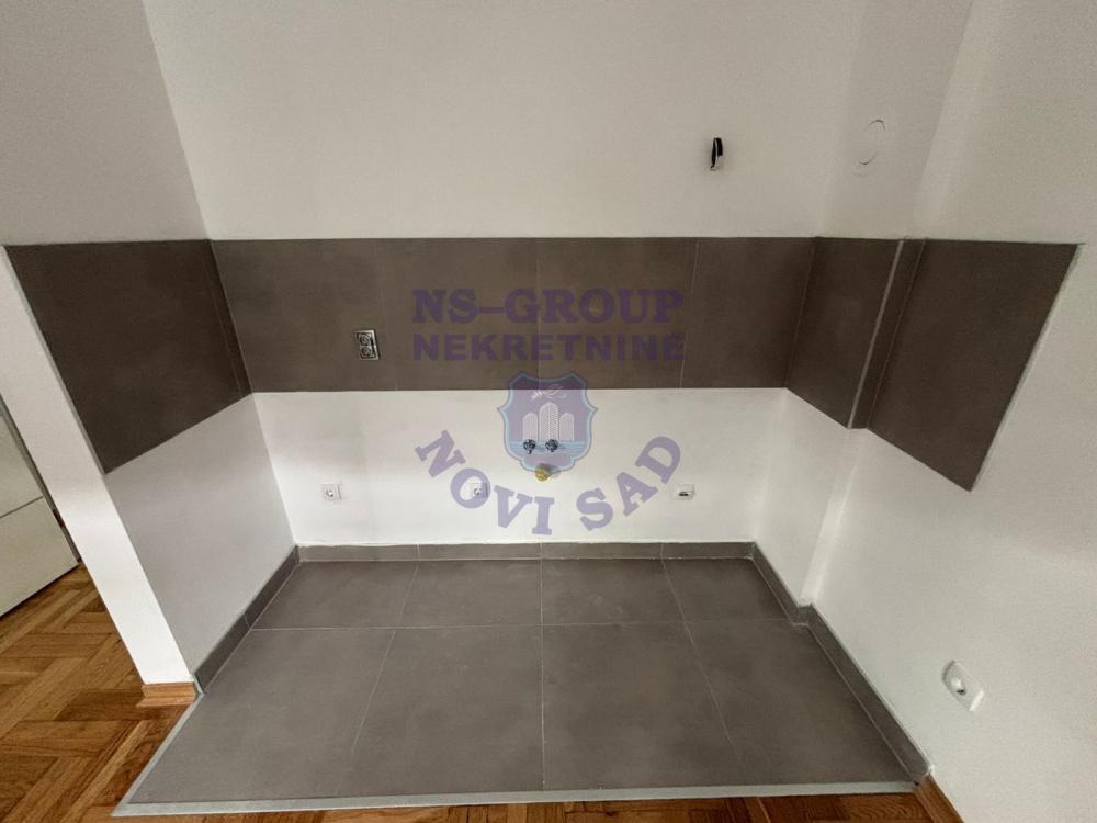 Slika 3 - 559146-Jednoiposoban-26m2-Zeleznicka stanica