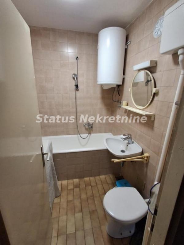 Slika 9 - Bulevar-Uknjižen Trosoban stan 74 m2-065/385 8880