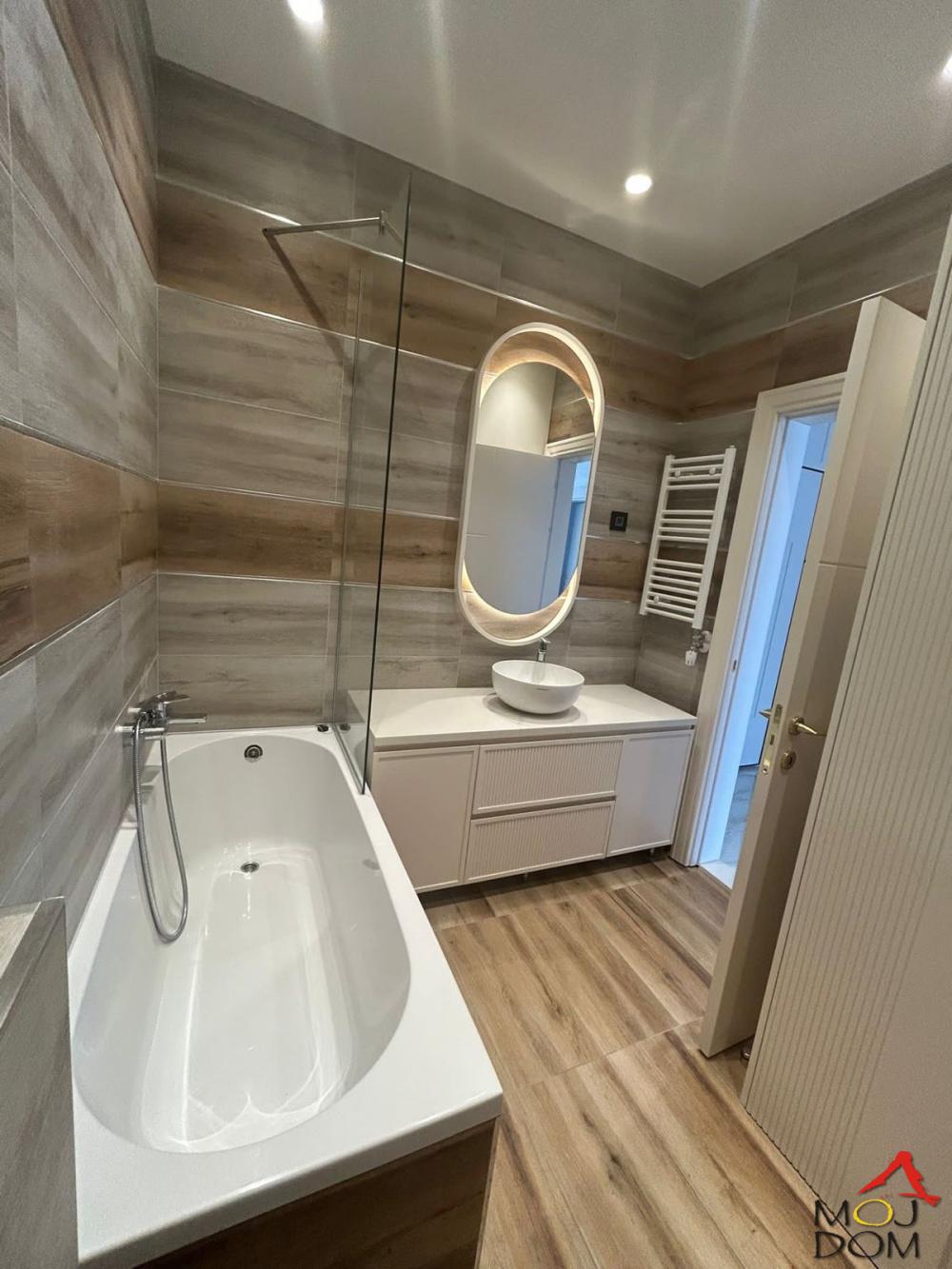 Slika 9 - Stan,NOVI SAD,NOVA DETELINARA,kv: 82, € 261830, ID: 1031437