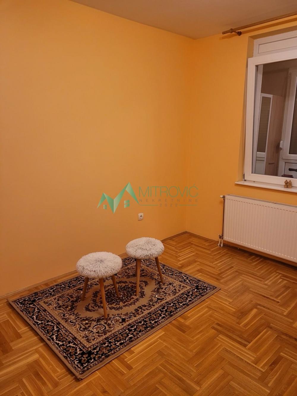 Slika 9 - J.Hranilovića, parking u dvorištu, kredit za mlade 