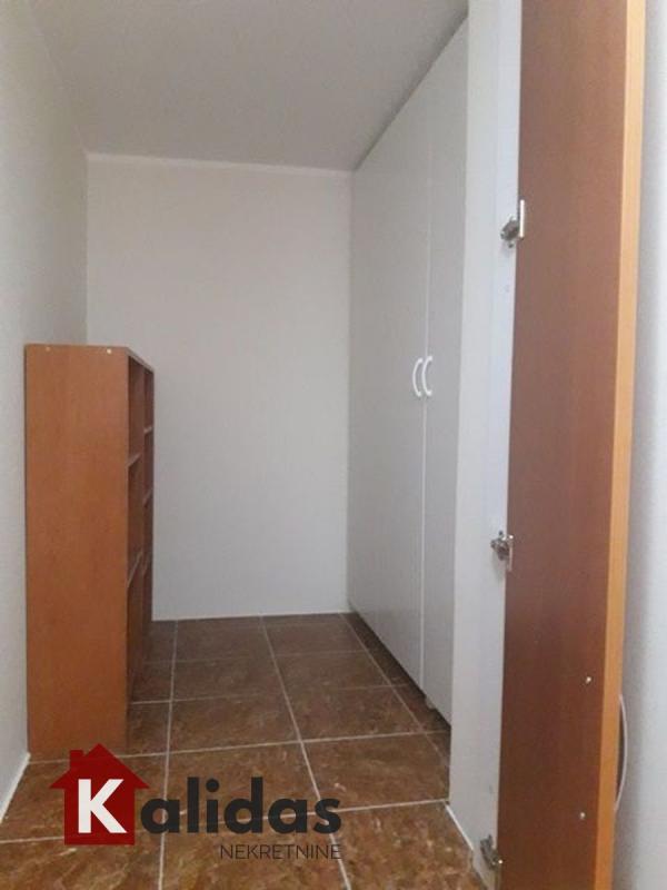 Slika 5 - Stan,NOVI SAD,GRBAVICA,kv: 37, € 120000, ID: 1008240