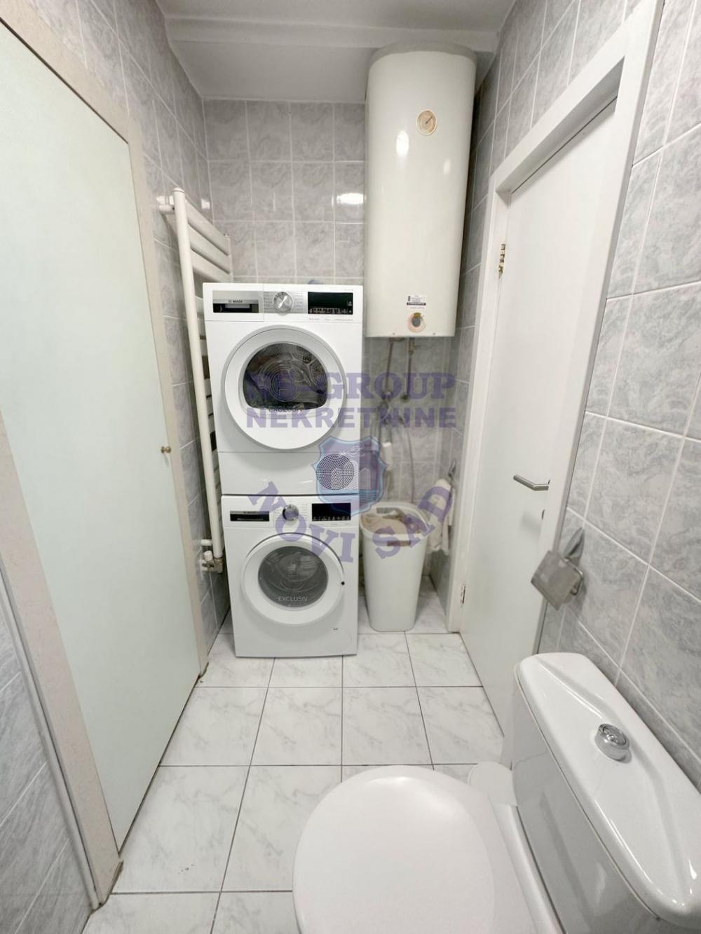 Slika 8 - Š: 560442 Trosoban duplex na Bulevaru!