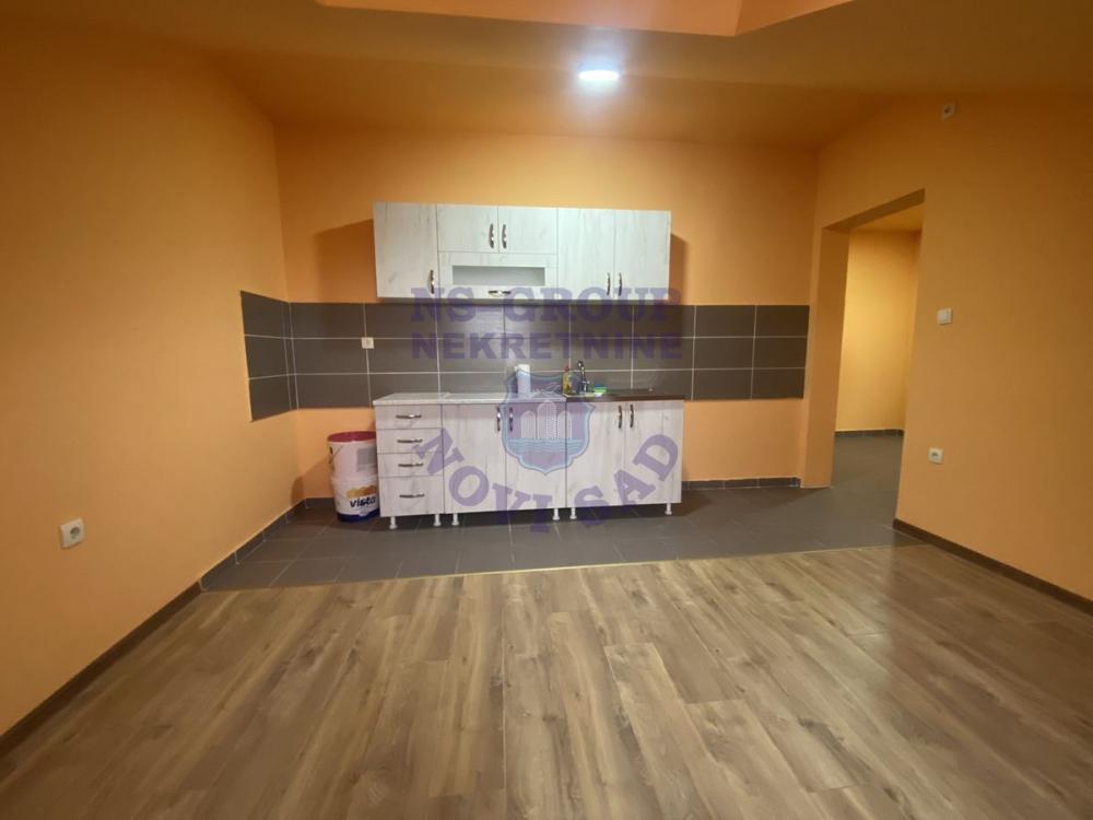 Slika 1 - Jednoiposoban, 32m2, Klisa Novi Sad