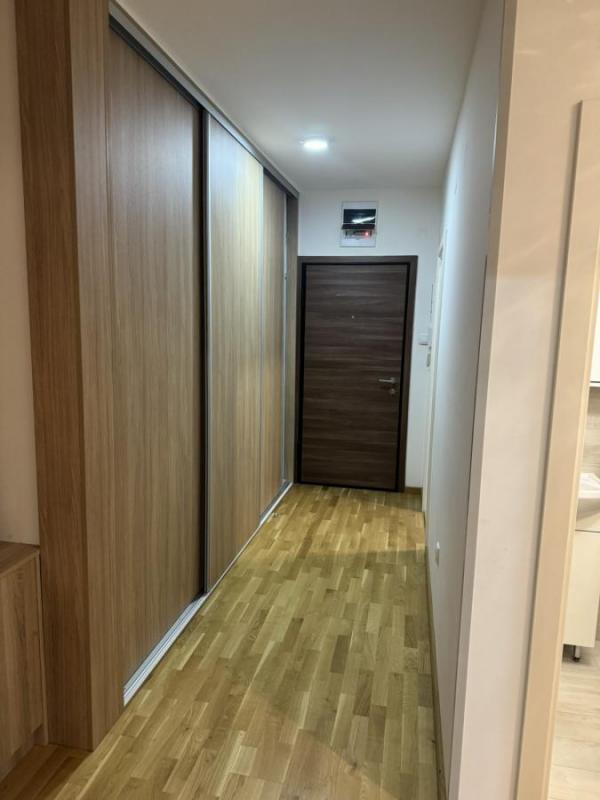 Slika 9 - Dvoiposoban stan na Telepu