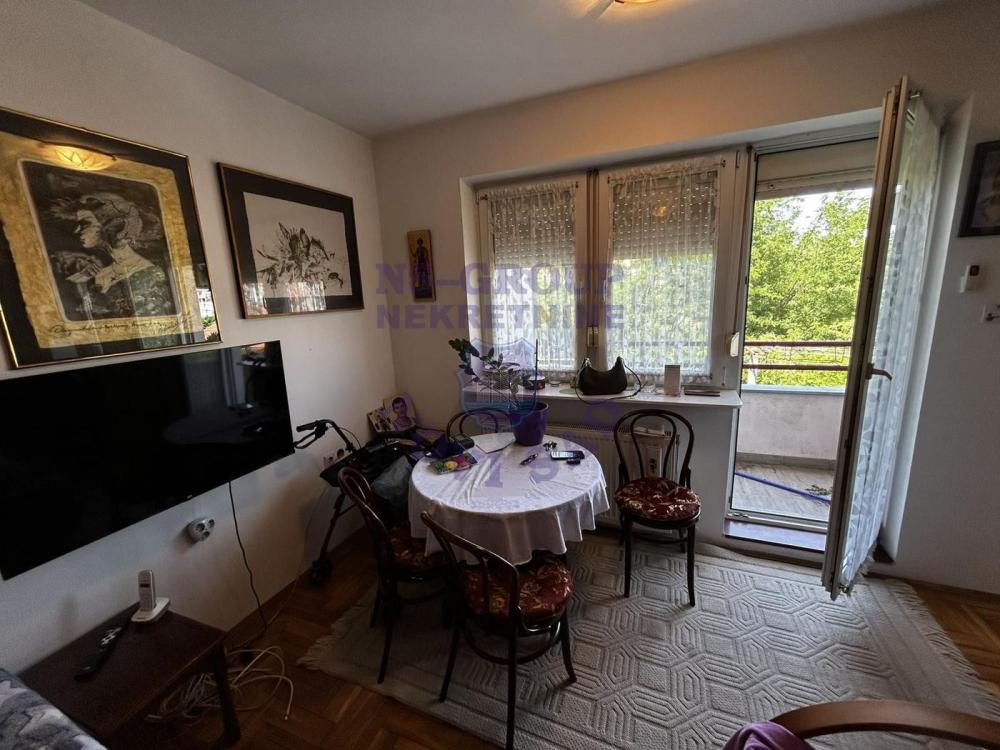 Slika 1 - Odličan jednosoban stan u Cara Dušana