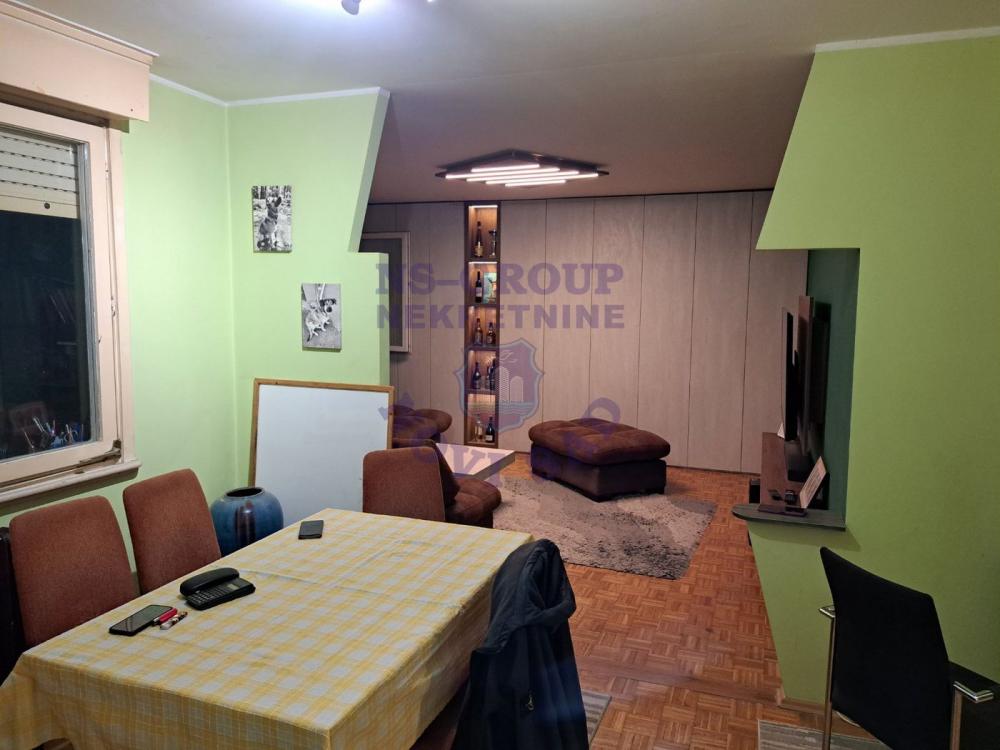 Slika 5 - Odlican trosoban stan na Novom Naselju