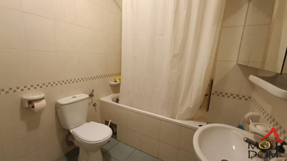 Slika 9 - Stan,NOVI SAD,BULEVAR,kv: 46, € 142140, ID: 1031433