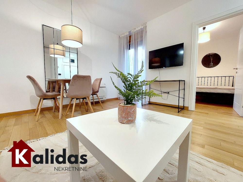 Slika 4 - Stan,NOVI SAD,GRBAVICA,kv: 39, € 159650, ID: 1008388