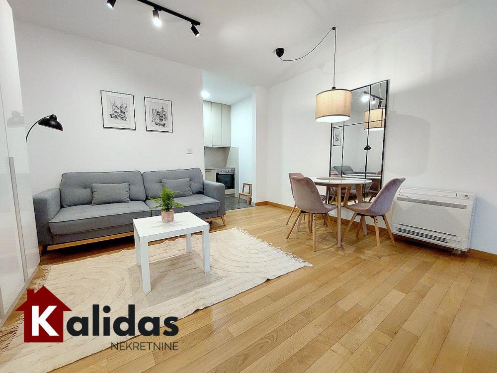 Slika 1 - Stan,NOVI SAD,GRBAVICA,kv: 39, € 159650, ID: 1008388