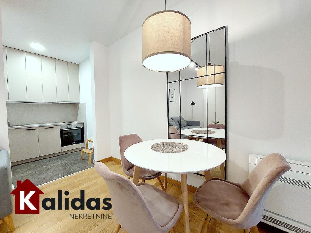 Slika 7 - Stan,NOVI SAD,GRBAVICA,kv: 39, € 159650, ID: 1008388