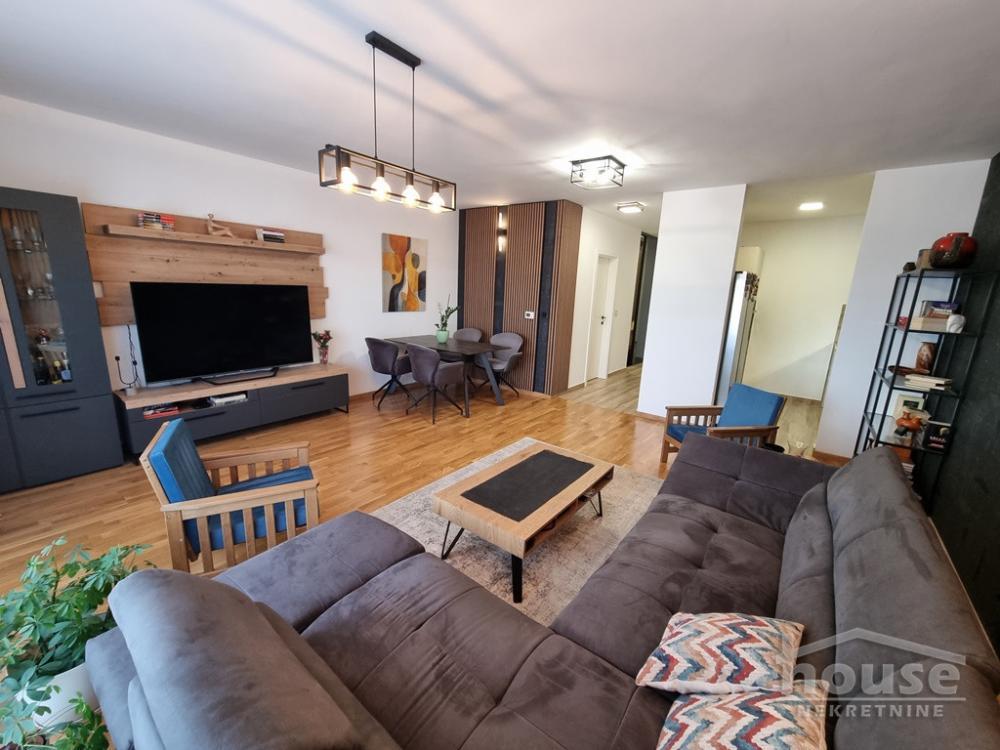 Glavna slika -Stan,PETROVARADIN,PETROVARADIN,kv: 98.00, € 233000, ID: 1065088