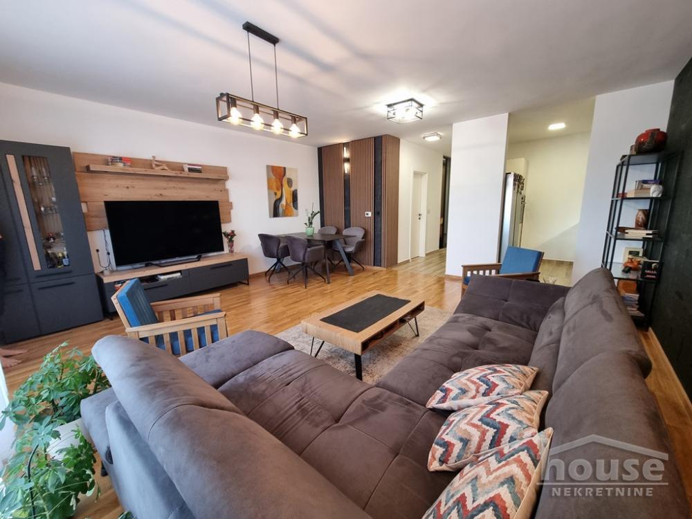 Slika 5 - Stan,PETROVARADIN,PETROVARADIN,kv: 98.00, € 233000, ID: 1065088