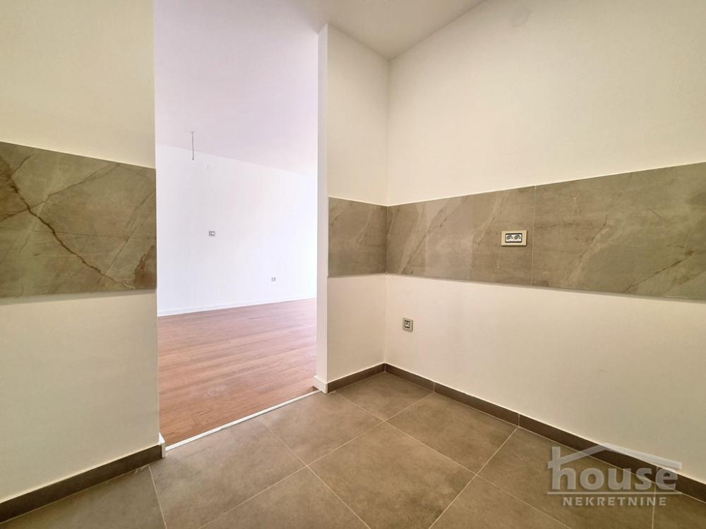 Slika 2 - Stan,NOVI SAD,CENTAR,kv: 82.00, € 238600, ID: 1065090