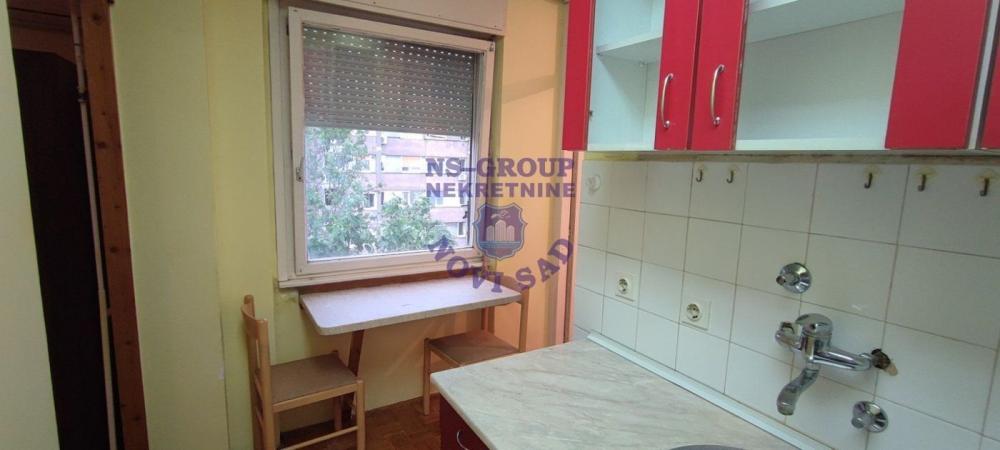 Slika 3 - Š: 560525 Jednosoban na Limanu!