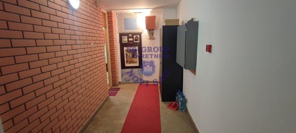 Slika 4 - Š: 560525 Jednosoban na Limanu!