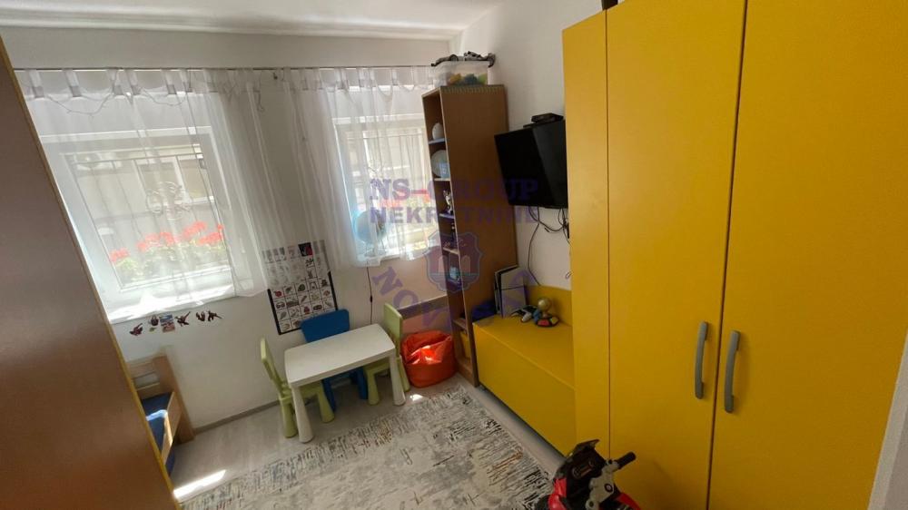 Slika 5 - 548493-Trosoban stan na Socijalnom!