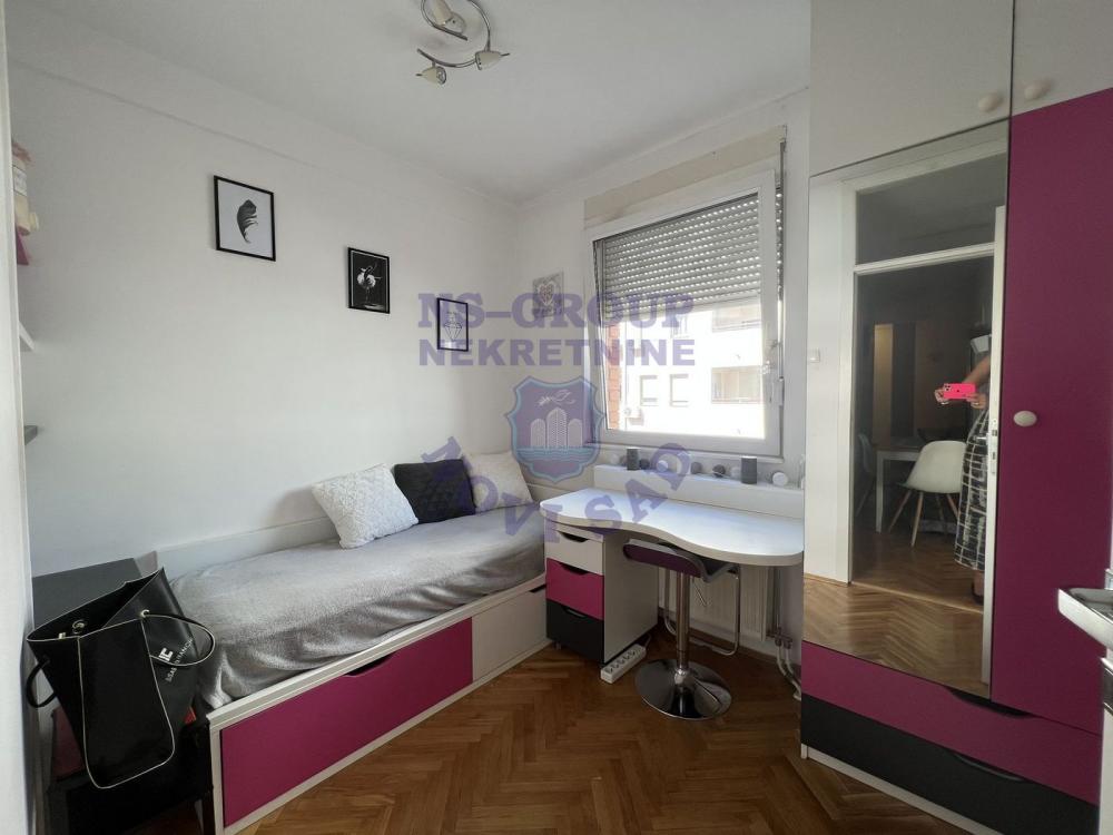 Slika 1 - Prodaja stana, 62m2, Grbavica Novi Sad, ima lift