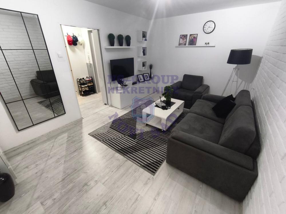 Glavna slika -Dvosoban, 55m2, Sajmište Novi Sad, sa terasom, ima lift