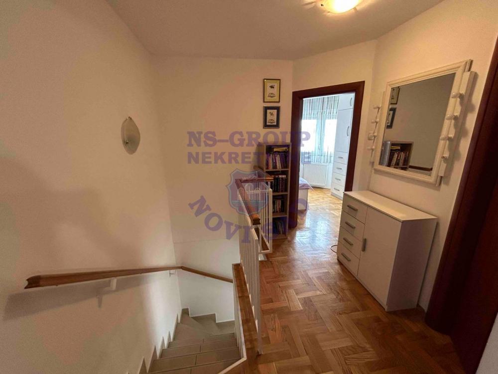 Slika 5 - Trosoban stan na Grbavici!