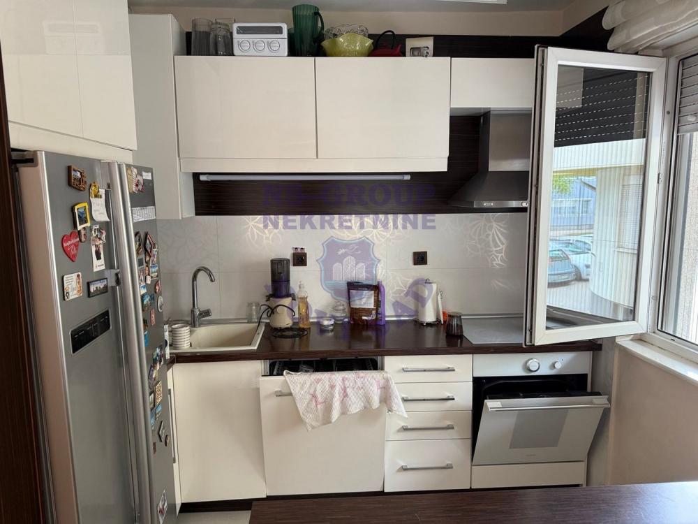 Slika 6 - Trosoban stan na Grbavici 