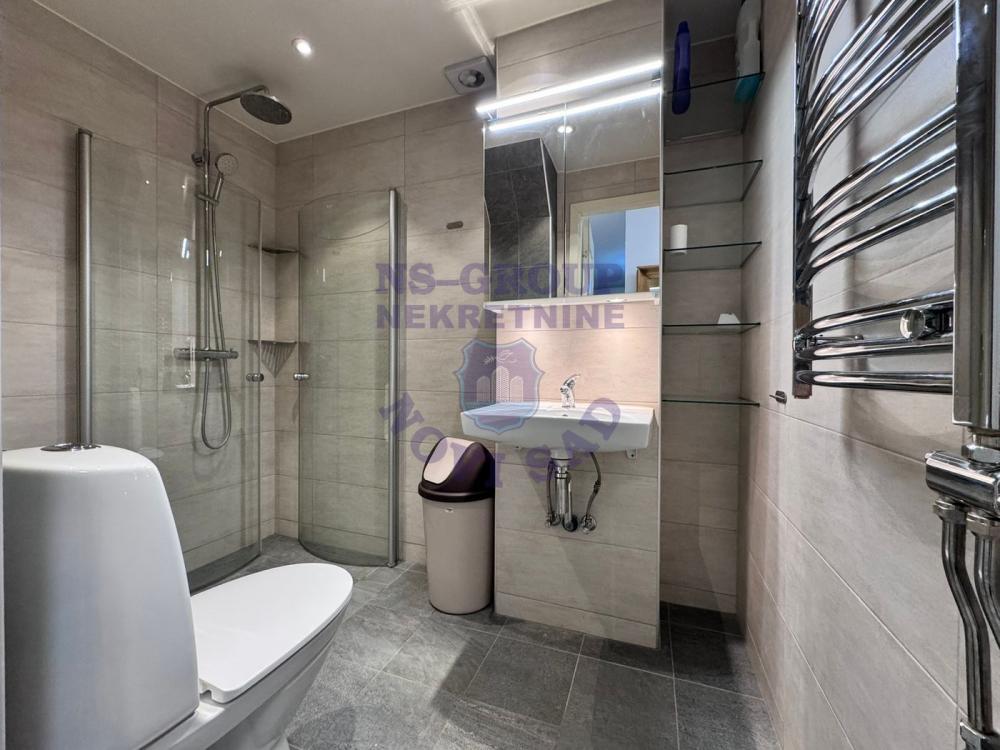 Slika 7 - Dvosoban stan na Limanu 1