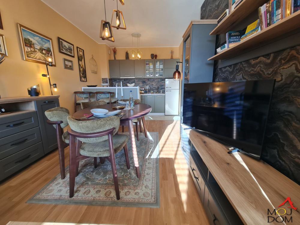 Slika 5 - Stan,NOVI SAD,SOMBORSKI BULEVAR,kv: 59, € 184500, ID: 1031535