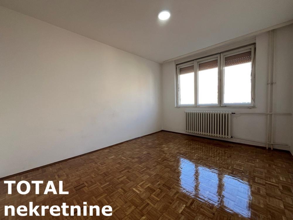 Slika 11 - Stan,NOVI SAD,DETELINARA,kv: 62.00, € 135000, ID: 1101960