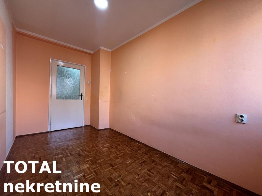 Slika 10 - Stan,NOVI SAD,DETELINARA,kv: 62.00, € 135000, ID: 1101960