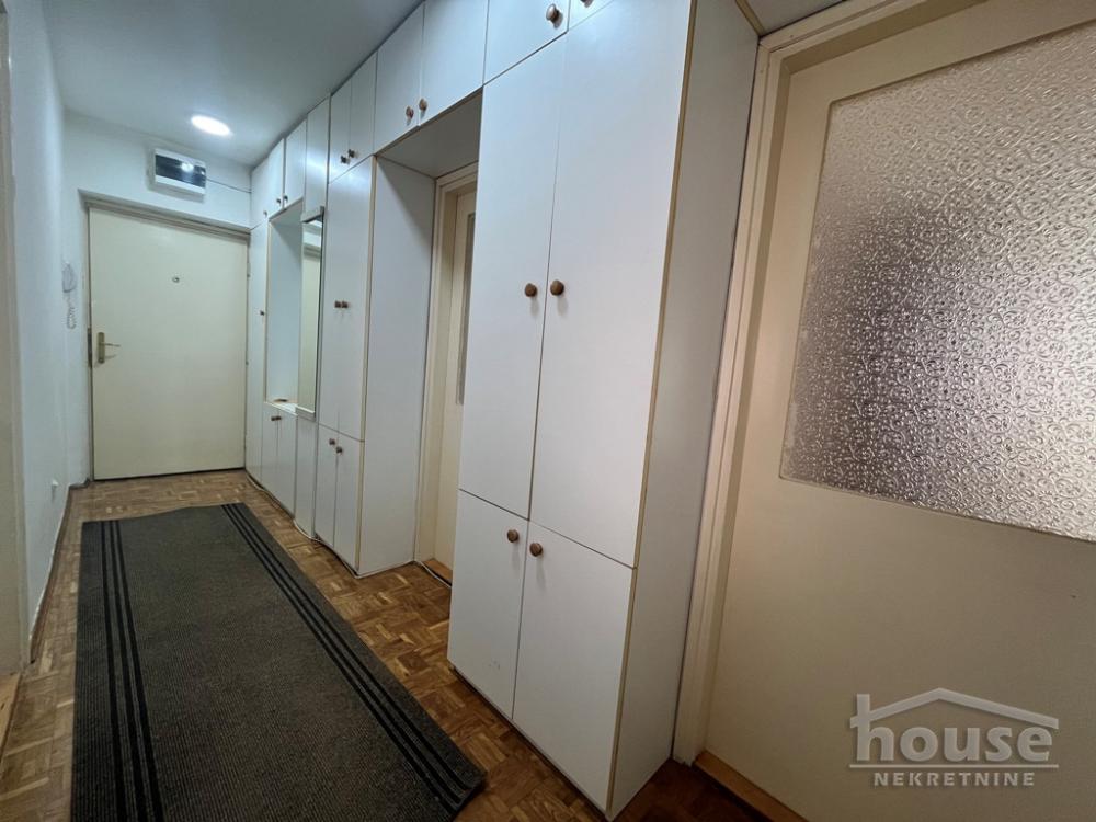 Slika 6 - Stan,NOVI SAD,DETELINARA,kv: 62.00, € 135000, ID: 1065112