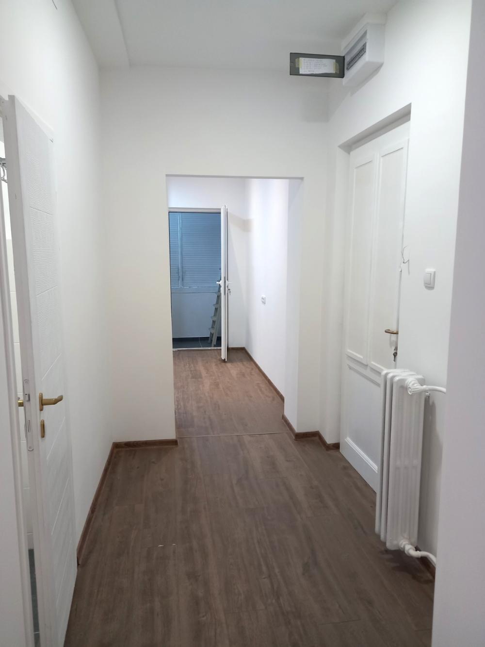 Slika 5 - Stan,NOVI SAD,CENTAR,kv: 47, € 159700, ID: 1019281