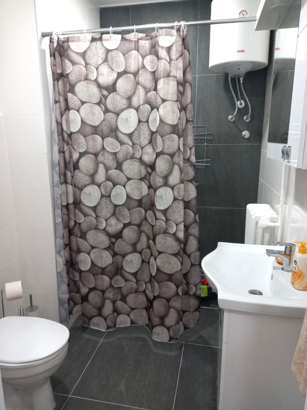 Slika 6 - Stan,NOVI SAD,CENTAR,kv: 47, € 159700, ID: 1019281