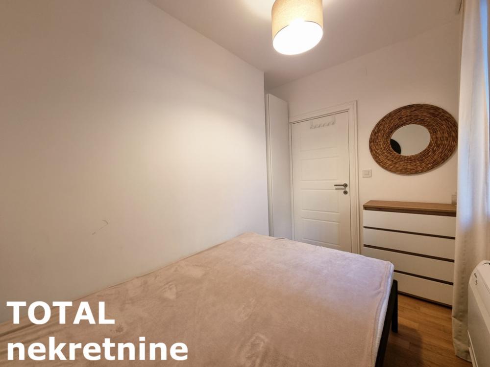 Slika 7 - Stan,NOVI SAD,GRBAVICA,kv: 39.00, € 155000, ID: 1101909