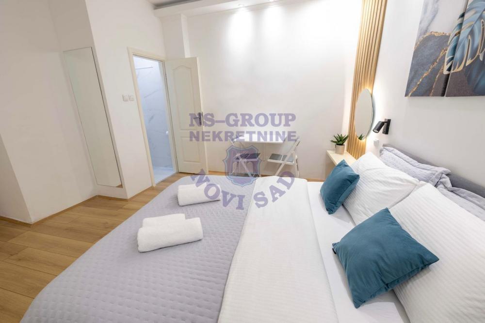 Slika 1 - Prodaja stana, 123m2, Novi Sad centar Novi Sad