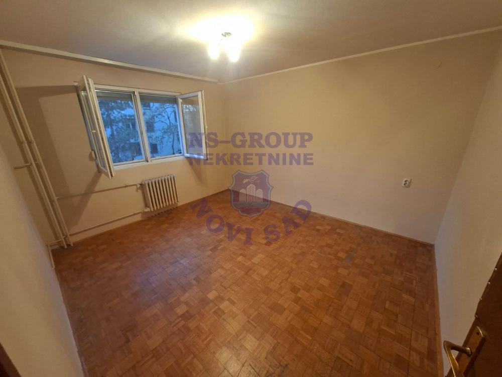 Slika 2 - Š:558134 Dvosoban na Ž. Stanici!