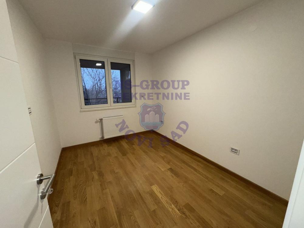 Slika 5 - Podbara dvosoban stan useljiv po isplati 45m2.