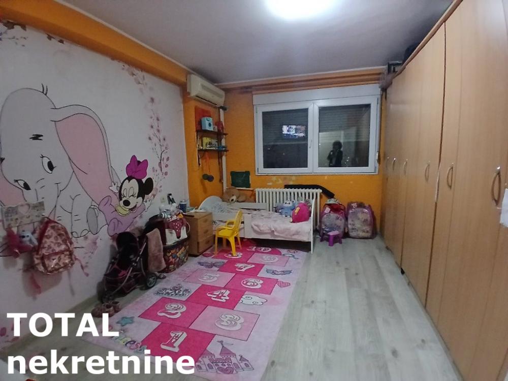 Slika 4 - Stan,NOVI SAD,ZELEZNICKA STANICA,kv: 51.00, € 131000, ID: 1101958