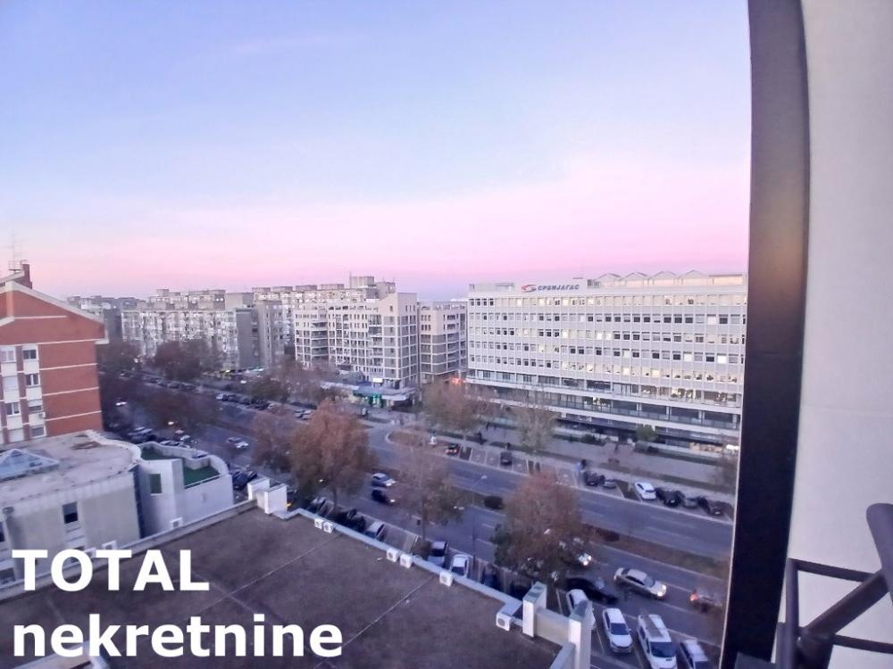 Slika 11 - Stan,NOVI SAD,BULEVAR,kv: 36.00, € 144000, ID: 1101962