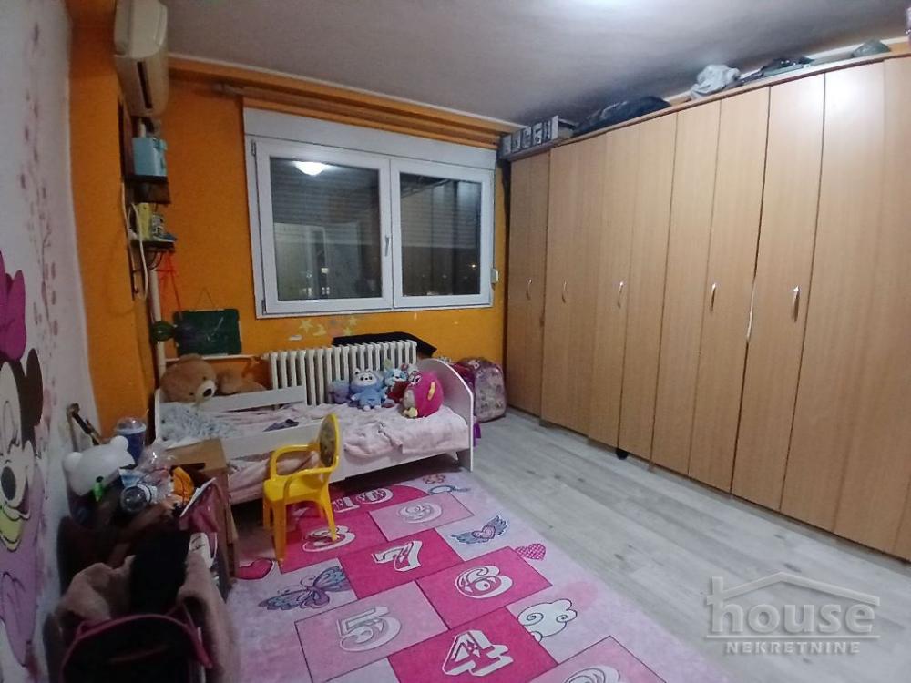 Slika 4 - Stan,NOVI SAD,ZELEZNICKA STANICA,kv: 51.00, € 131000, ID: 1065110